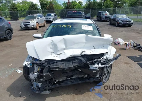 2024 Hyundai Elantra Sel z USA, uszkodzony, nr VIN KMHLS4DG0RU753891